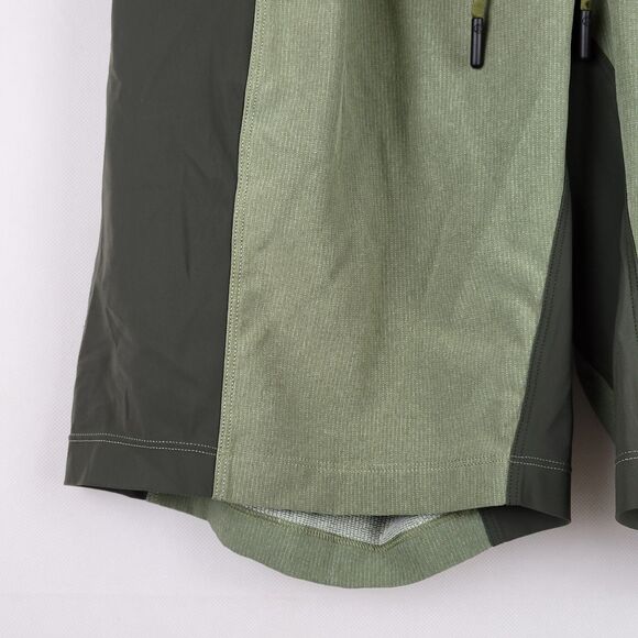 Lululemon Lined 9" Shorts Medium Olive Green Namaste At The Beach Gym Workout - Picture 8 of 11
